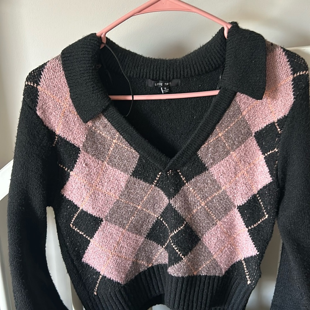 Never Worn - Love Tree Argyle Sweater